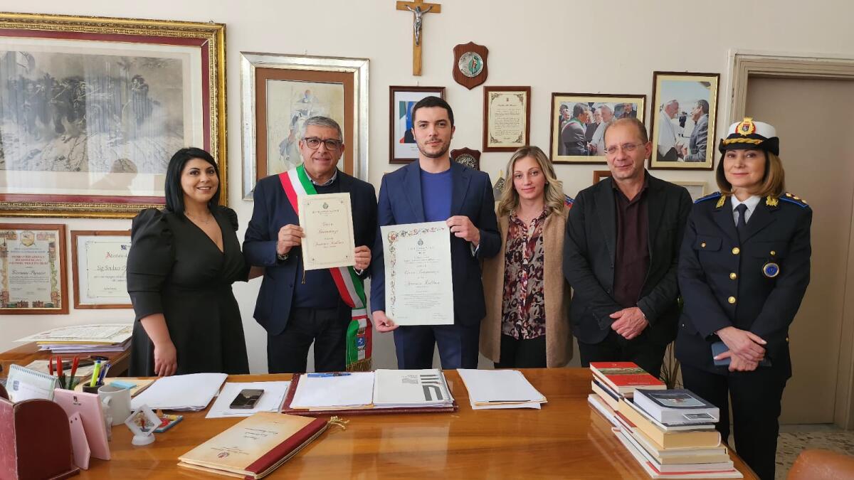 Dalla Calabria ai palcoscenici internazionali: L'ascesa di Francesco Rodilosso - 