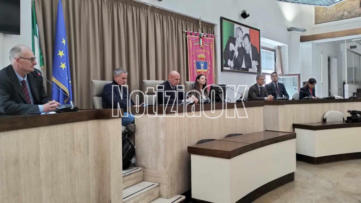 Crotone - Il porto vecchio trasformerà la città, l'inaugurazione sulle note di Rino Gaetano - 