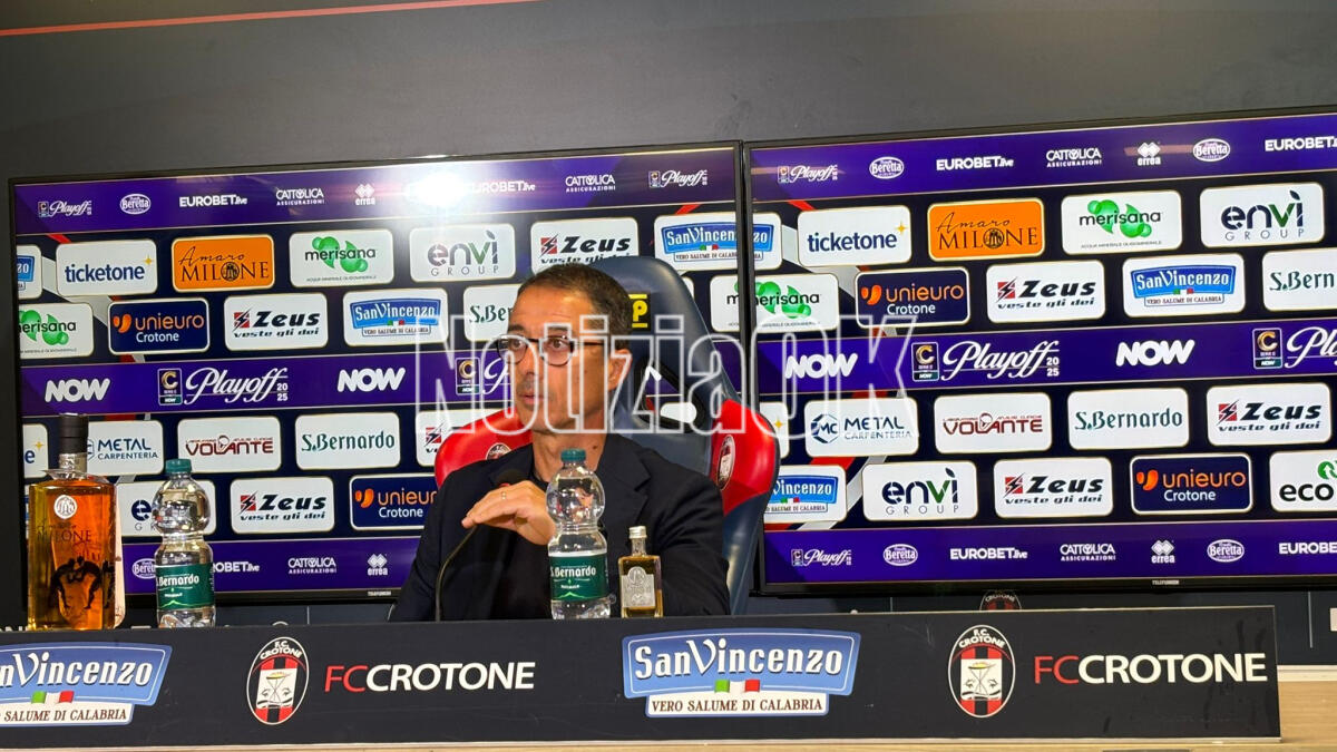 CrotoneFeralpisalò 3-1 - Mister Longo: "Dovremo essere ancora più affamati, ci aspetta un'altra grande battaglia" - 