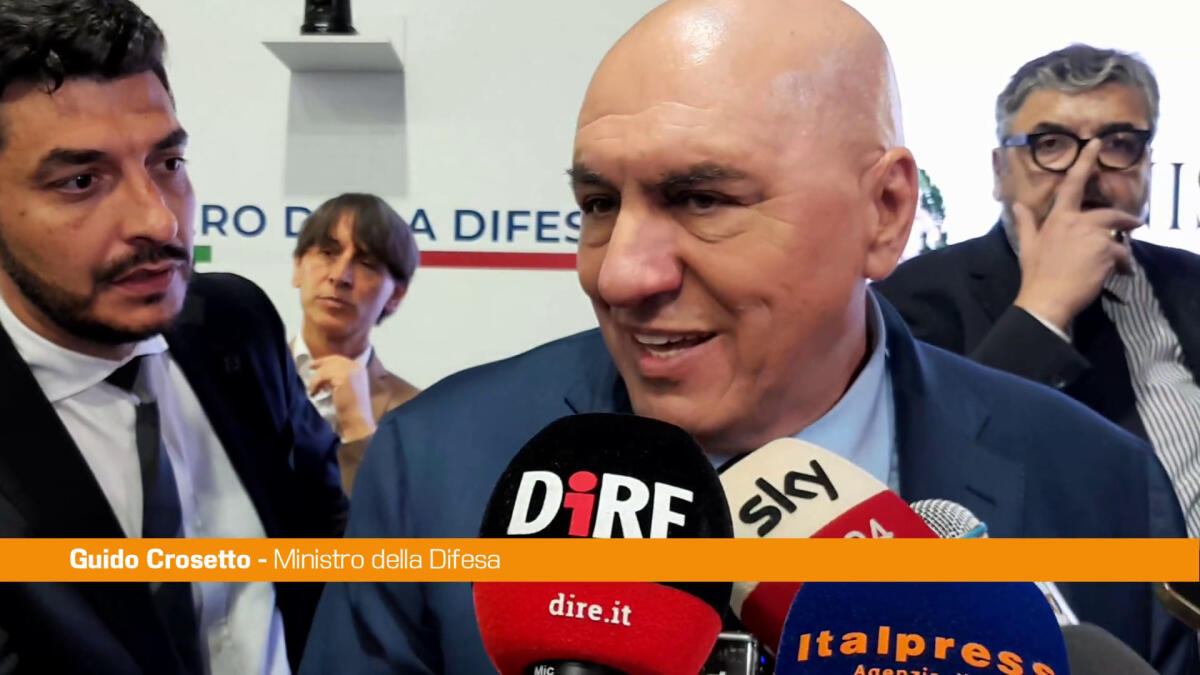 Crosetto "Macron fa battute che si potrebbe risparmiare" - 