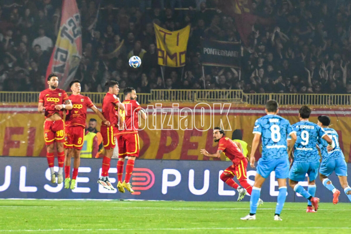 Serie B, Playoff - Ceravolo terra di conquista: perde il Catanzaro, lo Spezia vince per 2-0 - 