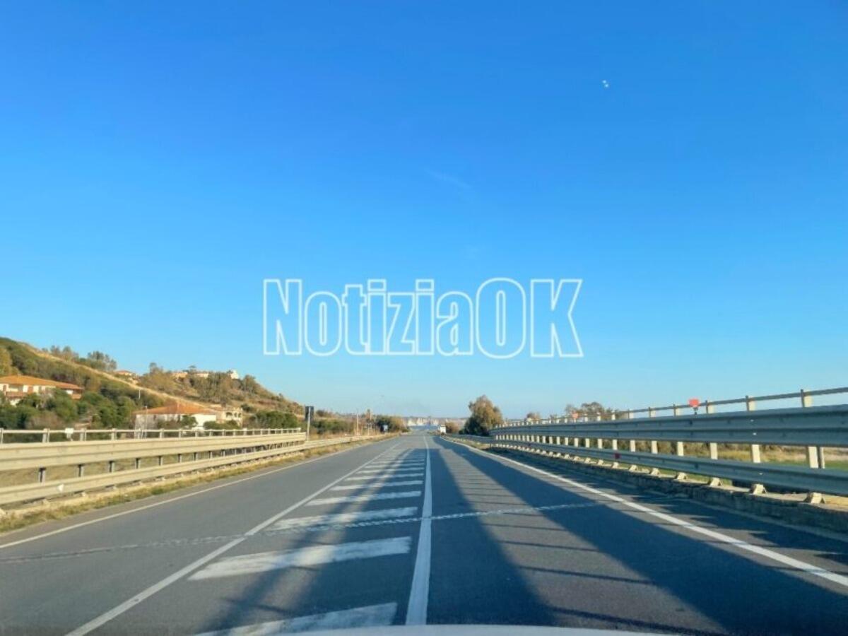Incidente stradale sulla SS18 a Falconara Albanese (CS): strada chiusa e deviazioni -