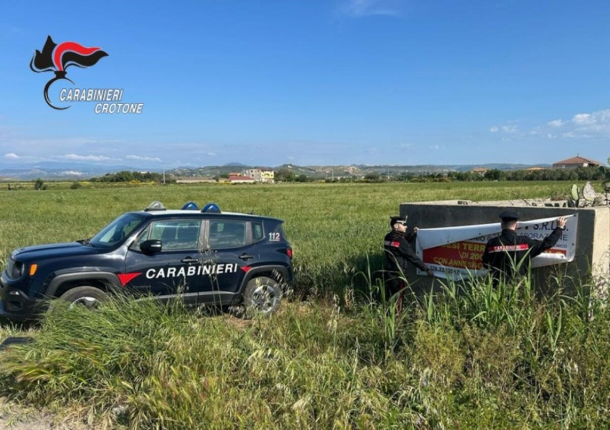 Melissa - Agente immobiliare abusivo denunciato dai Carabinieri - 