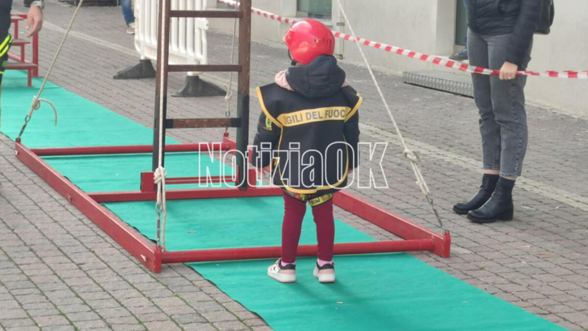 Vaccarizzo, tappa di Pompieropoli: iniziativa importante per promuovere la prevenzione e i comportamenti corretti - 