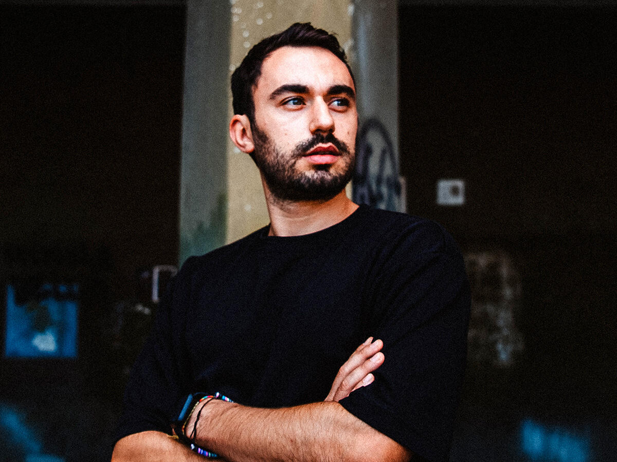 Giovani Eccellenze crotonesi: Matteo Russo sarà premiato dal Rotary per la sua visione e creatività - 42. Matteo Russo - L’ennesimo riconoscimento per il regista crotonese che riceve il premio come “Miglior autore calabrese dell’anno”