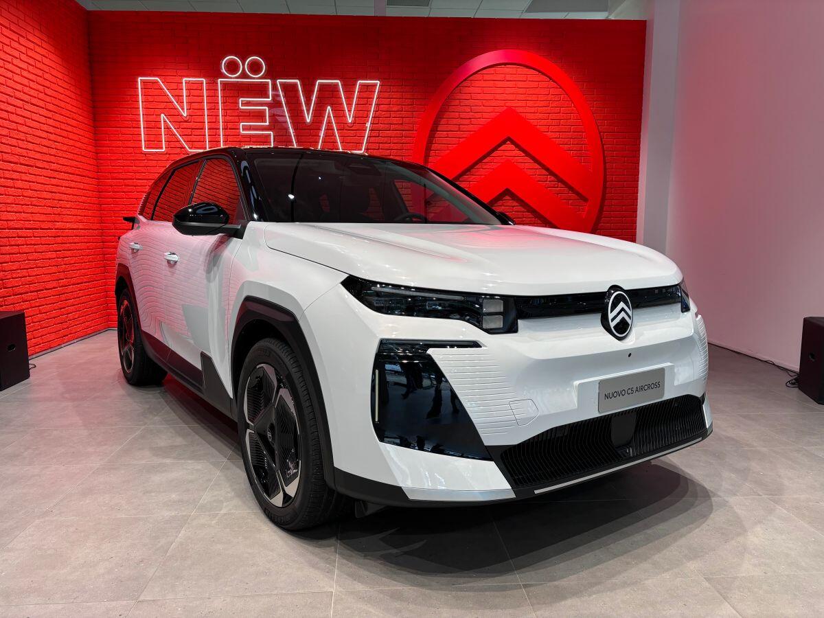 Fa il suo esordio in Italia la nuova Citroen C5 Aircross - 