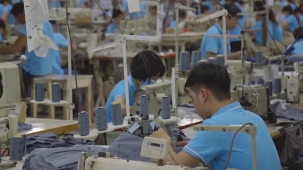 Fast fashion, aumentano i prezzi a causa dei dazi di Trump -