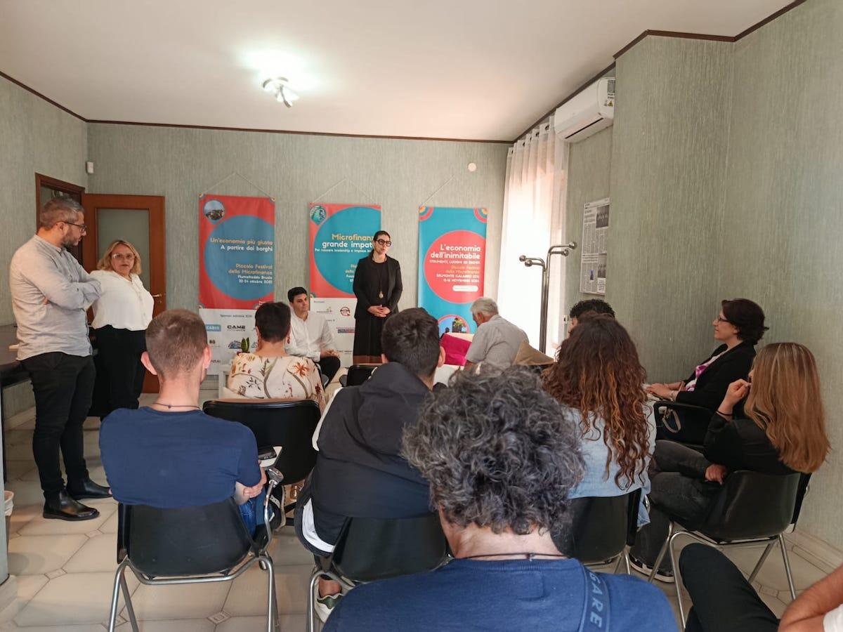 Cosenza - Successo per l' Open day rivolto agli allievi del corso Agricom di Itis Iridea Academy - 
