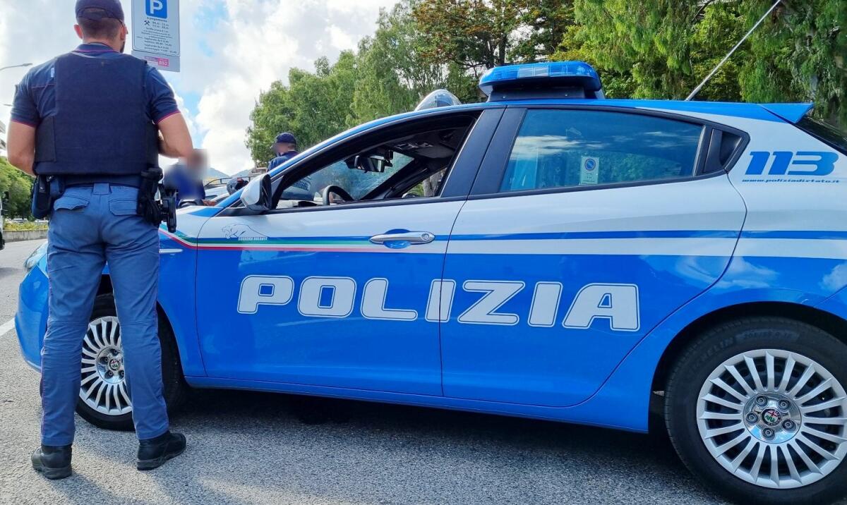 Truffa due anziani, si spaccia impiegato delle poste e cerca di riscuotere delle somme: un arresto - 