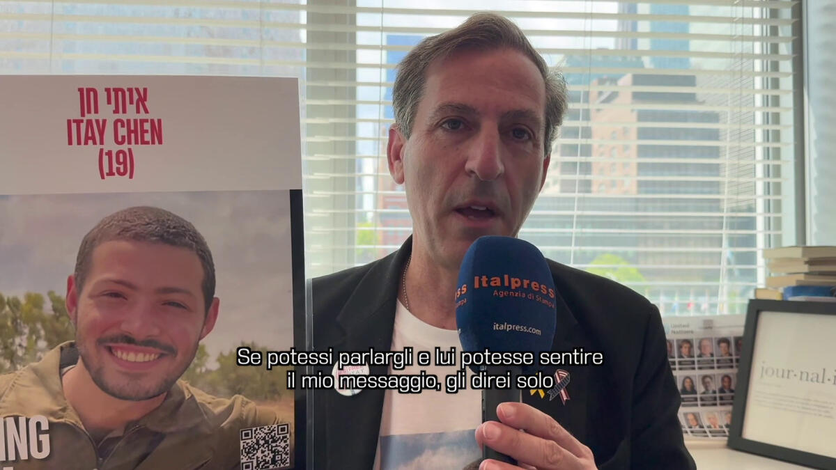 L'intervista: "Così Hamas ha portato via mio figlio 20 mesi fa" - 