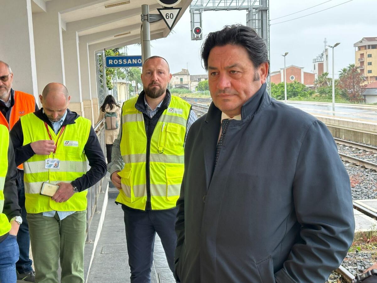 Rossano, Rapani in sopralluogo al Cantiere RFI: confermati i tempi entro il 2026 - 