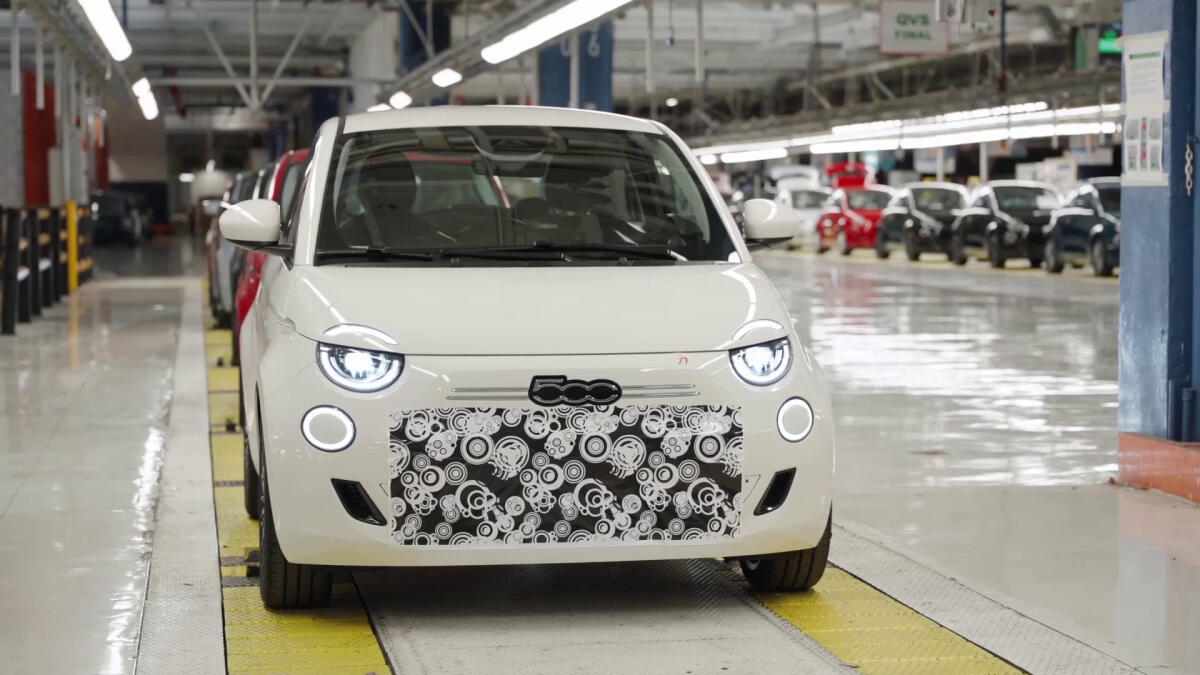 Al via a Mirafiori la produzione della 500 Hybrid -