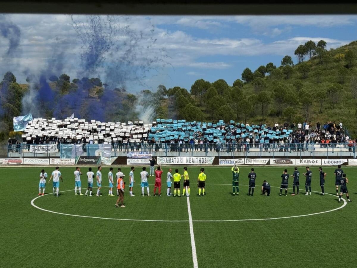 Prima Categoria - L'ASD Rocca di Neto vince per 3-0 contro la Silana nella seconda gara dei playoff - 