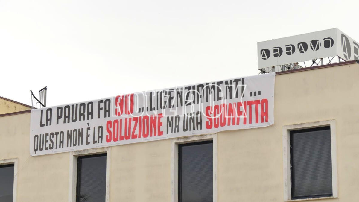 Crotone - Assunzioni per gli ex LAP Abramo, resta aperta la vertenza Network Contacts - 