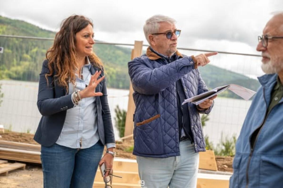 Lorica, proseguono i lavori sul lungolago: verso un nuovo polo turistico sostenibile - 