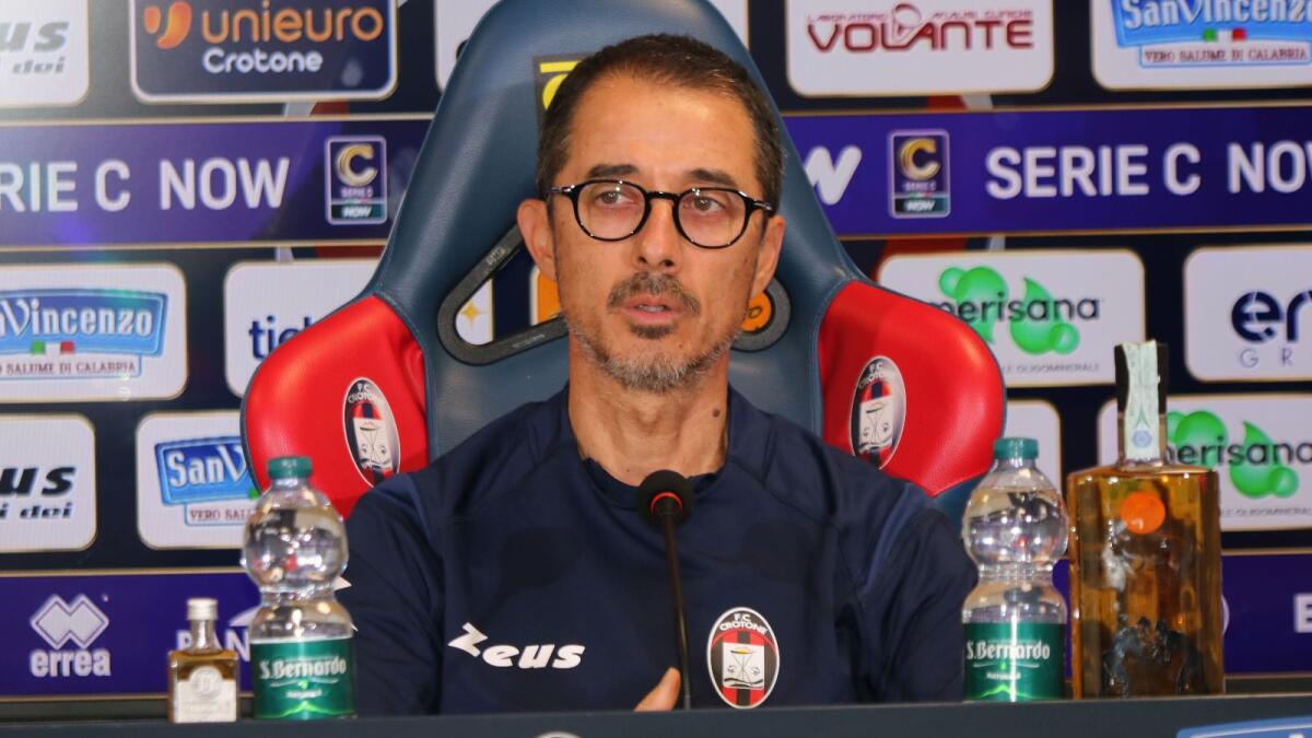 CrotoneJuventusNg - Mister Longo: "Affronteremo una squadra forte ma noi siamo una squadra fortissima" - 