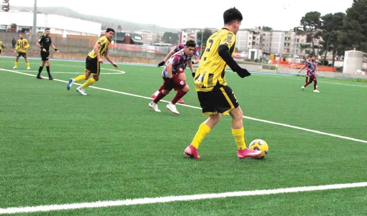 Promozione - L'AEK Crotone perde contro il Luzzi ma ottiene la salvezza - 