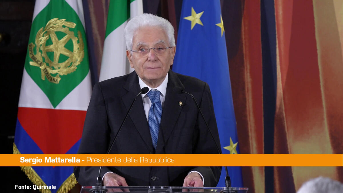 Mattarella "Il cinema ha rafforzato le basi della nostra democrazia" -