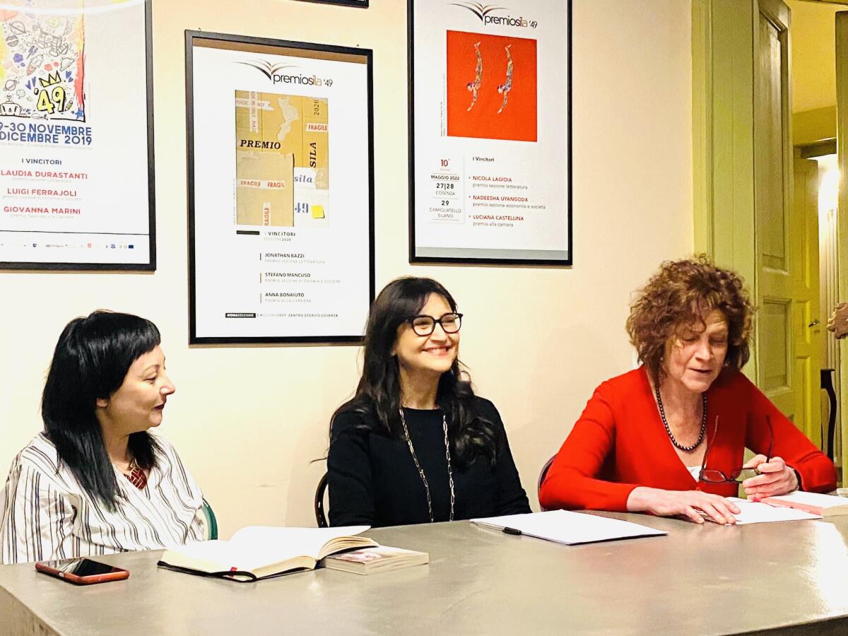 Il Premio Sila '49 si prepara a rivelare la Cinquina 2025 - Elena Giorgiana Mirabelli, Carmen Verde e Gemma Cestari