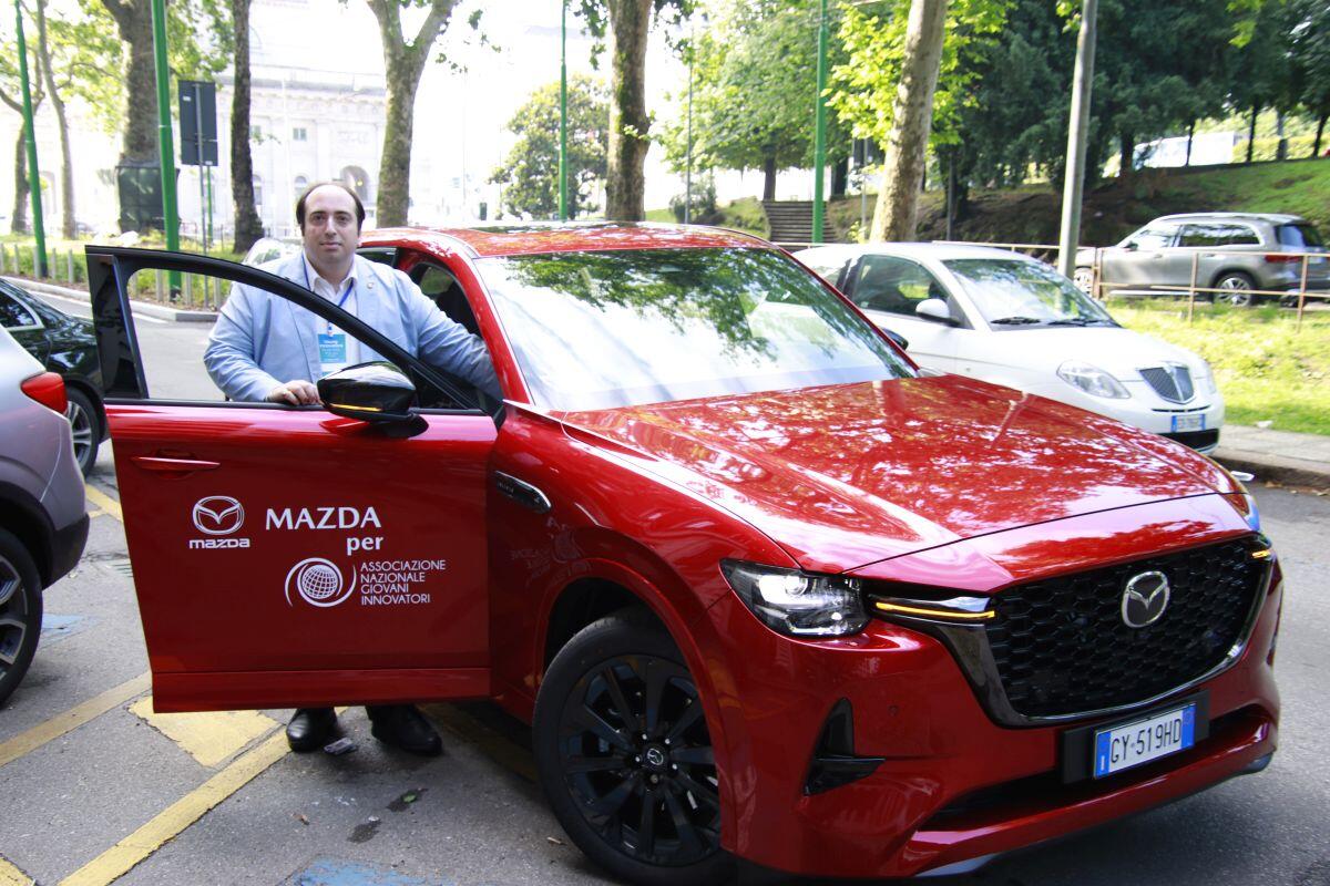 Mazda main sponsor al Young Innovators Business Forum di ANGI - 