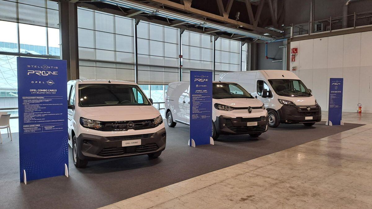 Stellantis Pro One alla fiera internazionale ISSA PULIRE - 