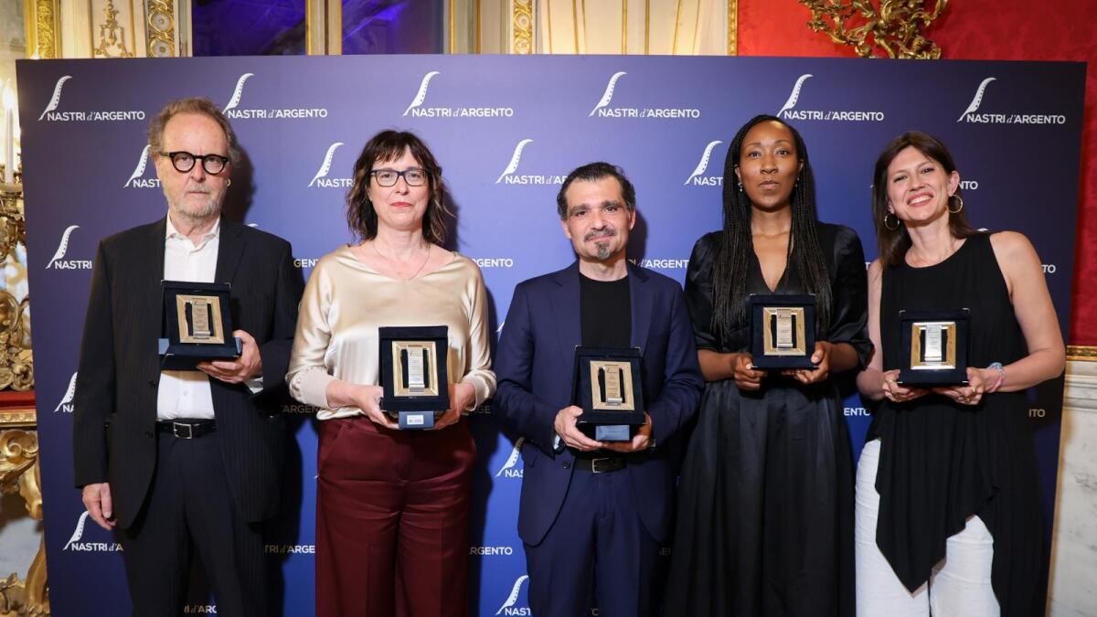 "M – Il figlio del secolo" e "L'arte della gioia" dominano i Nastri d'Argento Grandi Serie 2025, con i premi realizzati da Michele Affidato - 