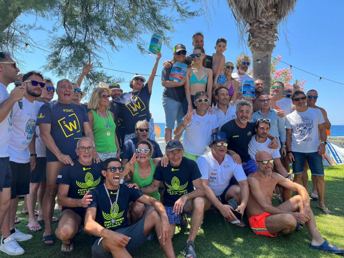 Nuoto, Aqa all'assalto del trofeo Isola di Cirella - 