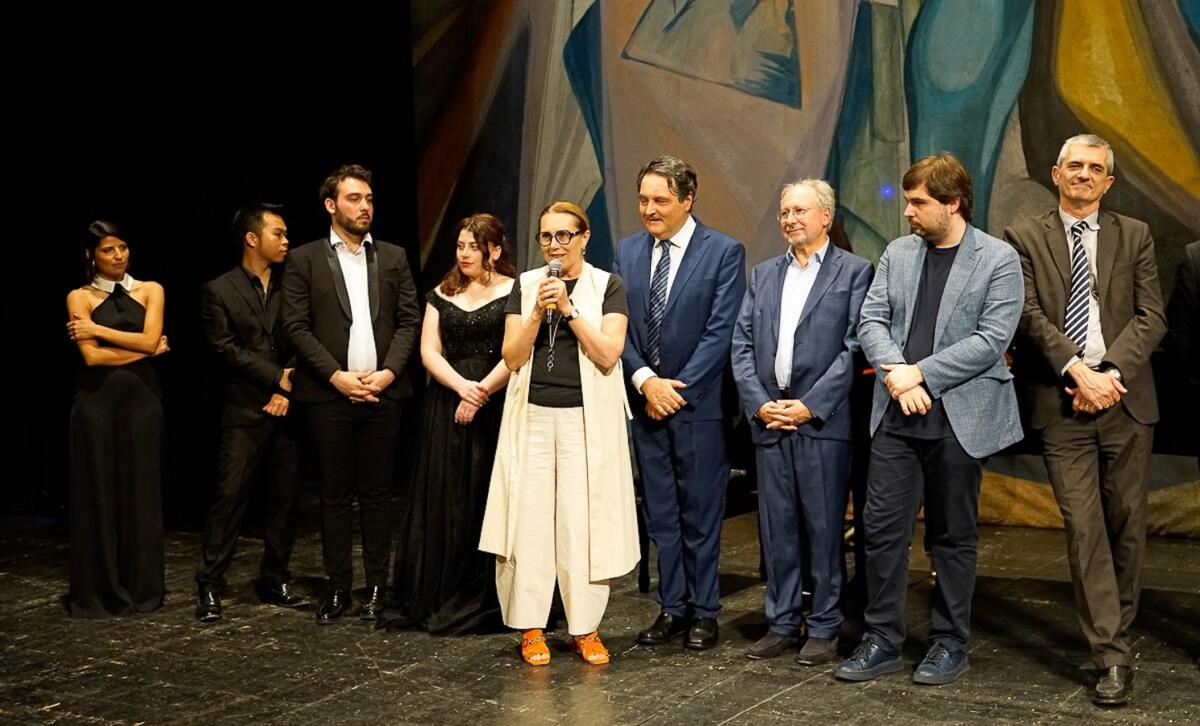 Catanzaro capitale della lirica: il Politeama ospita per il Concorso Internazionale “San Francesco di Paola” - 