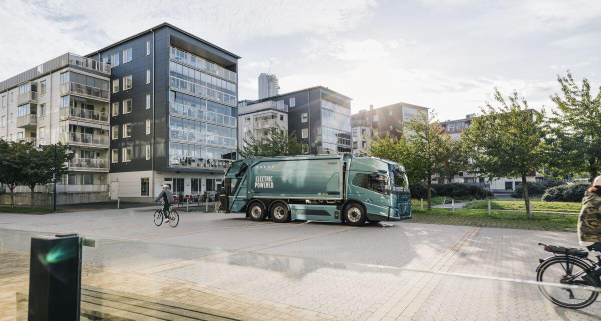 Volvo Trucks introduce la limitazione automatica della velocità - 
