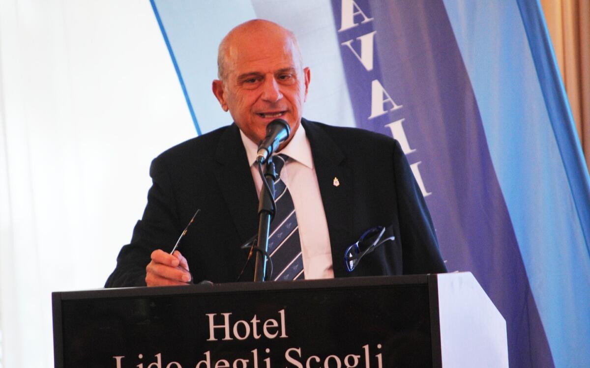Gianni Liotti è il nuovo  Delegato Regionale della Lega Navale Italiana per la Calabria Settentrionale: riconoscimento alla dedizione e all'esperienza - 