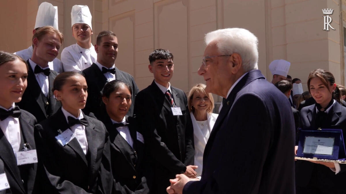 Mattarella incontra gli studenti delle scuole alberghiere al Quirinale - 