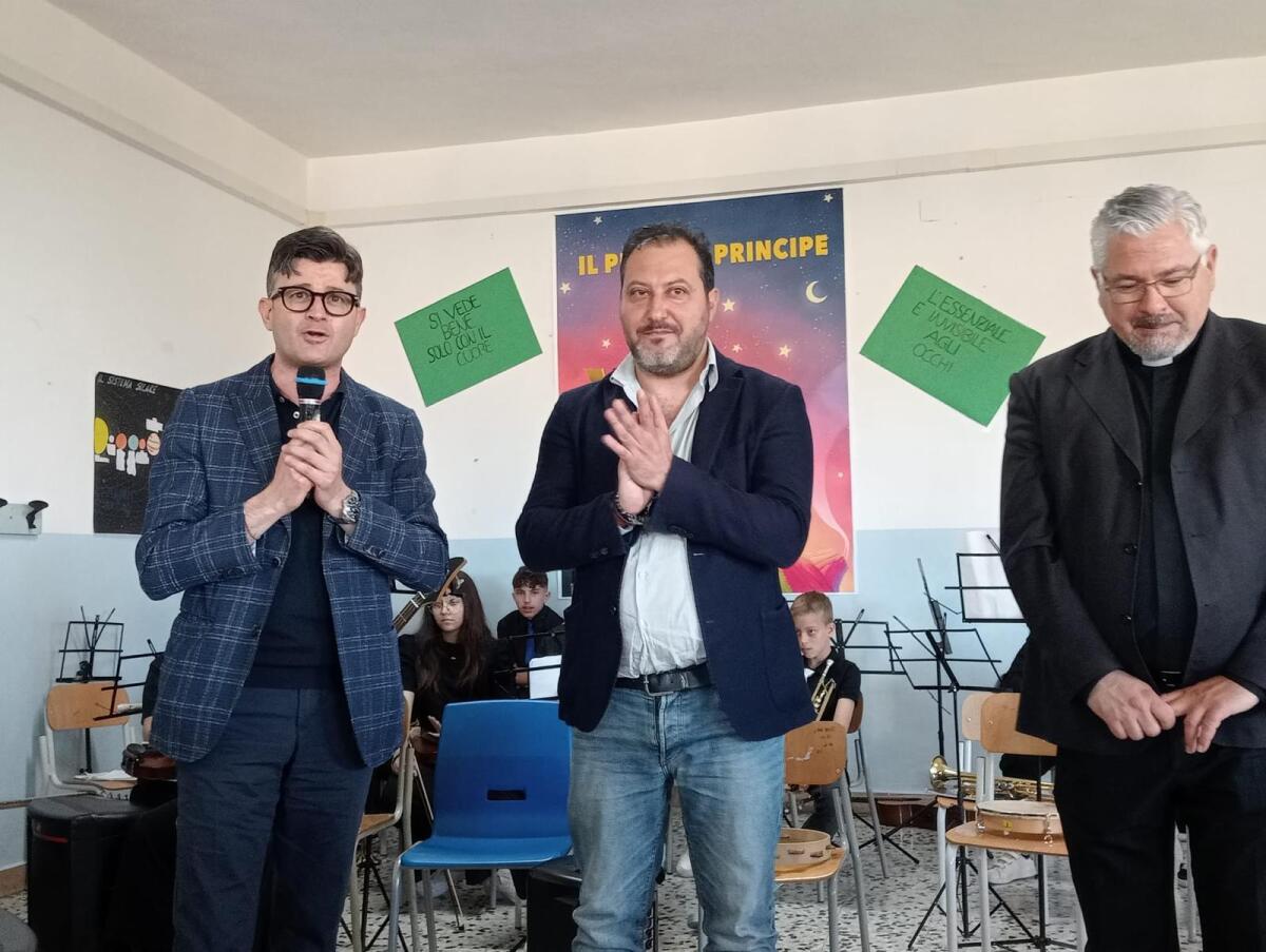 Caloveto - Studenti sulle tracce "del piccolo principe" - 