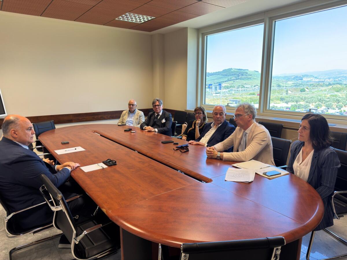 Collaborazione istituzionale per impulso sul turismo e crescita, presente Camera di Commercio Cosenza - 