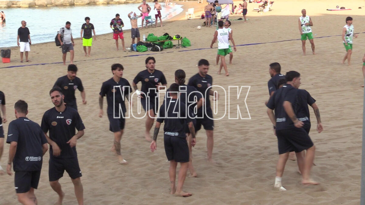 Beach Soccer, Sakro Crotone debutta nella Poule Promozione: a Terracina il sogno Serie A Q8 - 