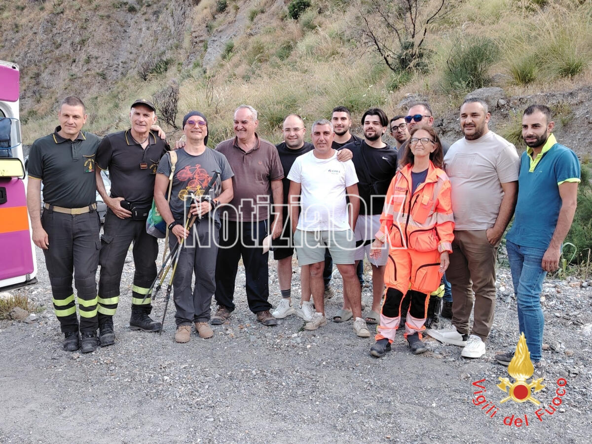 Escursionisti in difficoltà: intervento dei Vigili del Fuoco per portarli al sicuro dal forte caldo - 