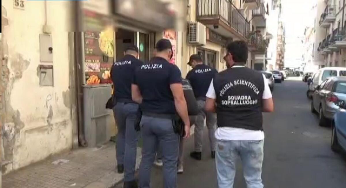(VIDEO) Brutale aggressione in pieno centro a Crotone: denunciati tre giovani di 19 anni - 