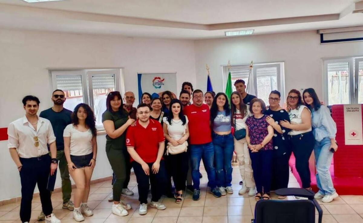 Un nuovo slancio di umanità: 24 volontari entrano nella Croce Rossa - 