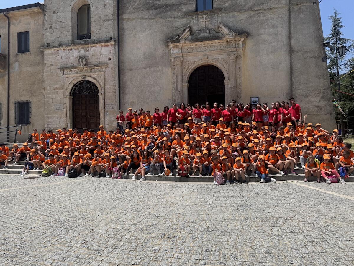 Petilia Policastro - Gioia, amicizia e 160 sorrisi, esplode l’estate del "Toc Toc Grest" - 