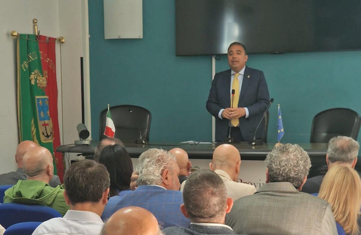 Crotone - Si apre la strada alla stabilizzazione dei TIS - 