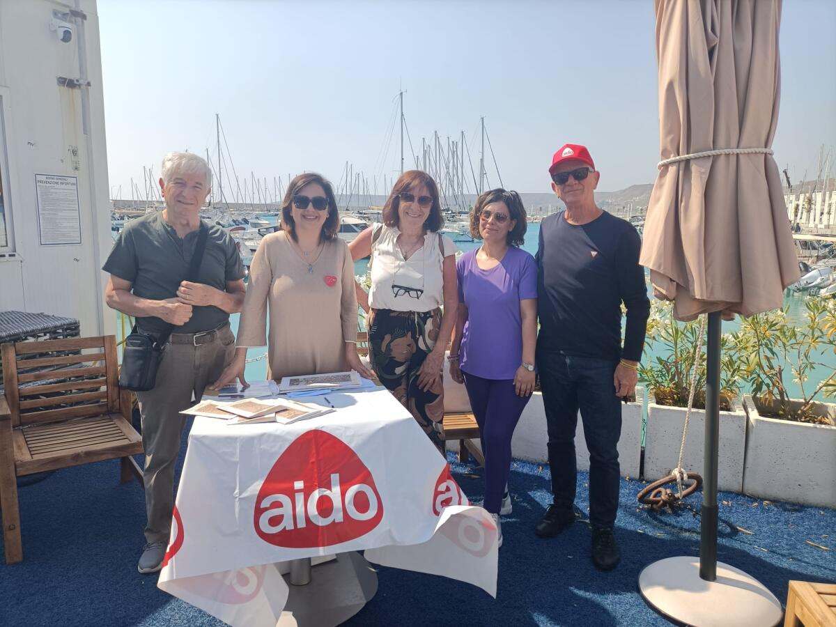 Crotone - Donare, Resistere, Navigare: Quando la Solidarietà incontra il mare - 