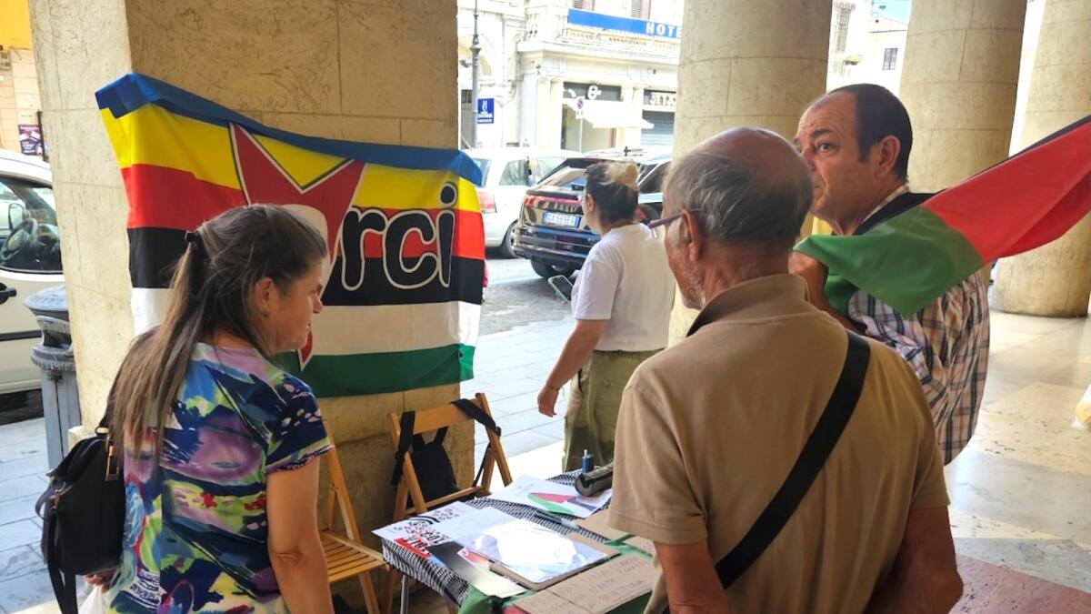 A Crotone nasce un presidio permanente per la Palestina: ogni sabato in centro - 