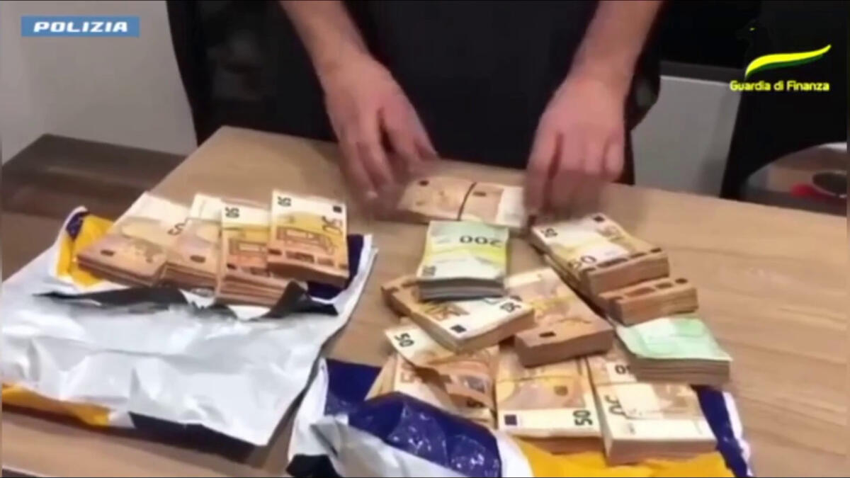 Frodi iva e riciclaggio, 11 arresti tra Palermo e Milano - 