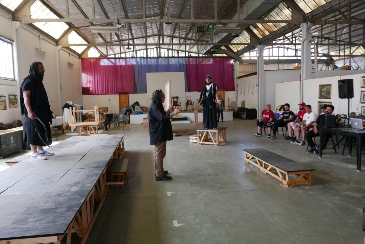 “Il Samaritano”: al Palacultura di Rende il teatro che cura l’anima -