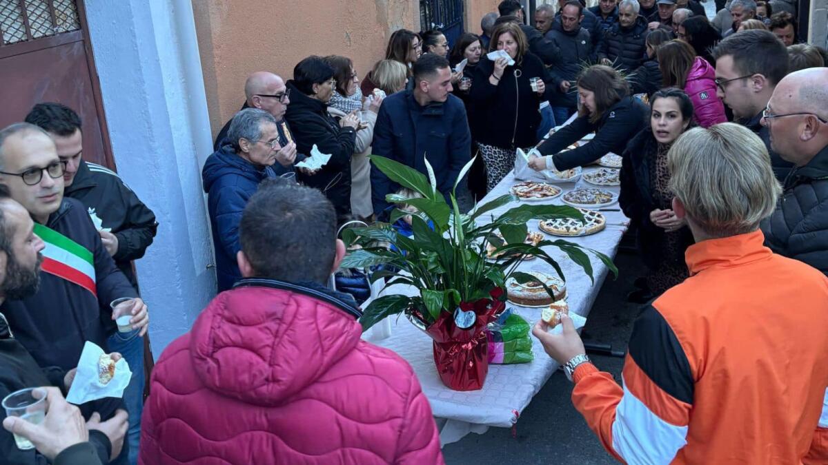 Marcedusa, il piccolo borgo calabrese va controtendenza: apre un minimarket, segnale di speranza - 