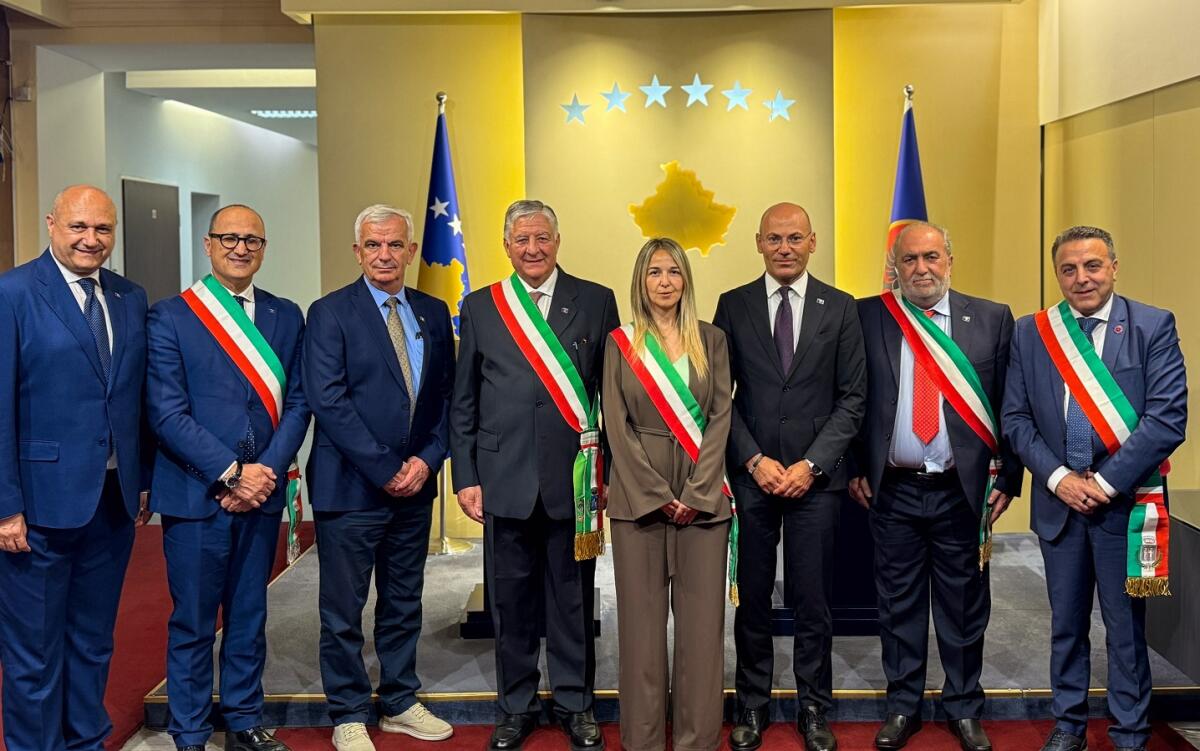 Sindaci Arbëreshe di Calabria in Kosovo per la creazione di un percorso sulle comuni radici identitarie - 