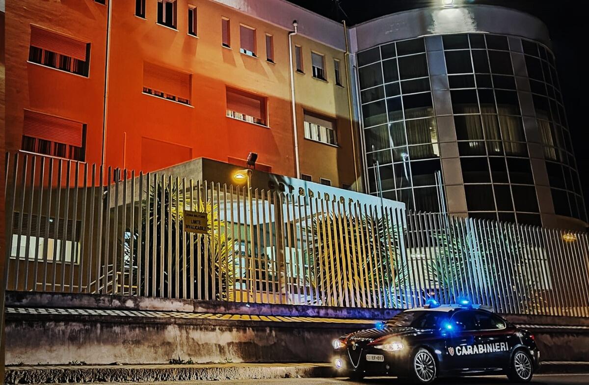 Operazione "Shatter" a Lamezia: due arresti per furti e danneggiamenti auto - 