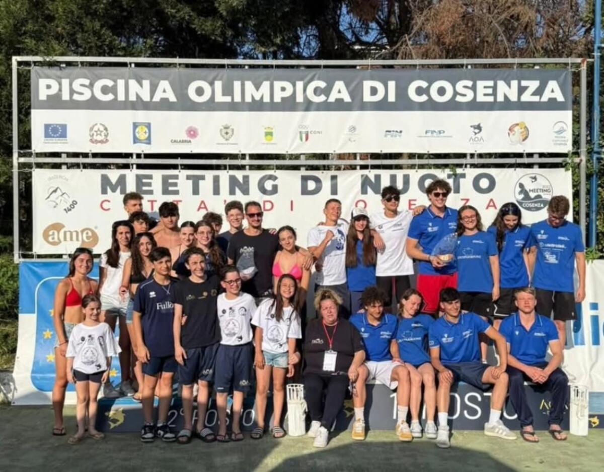 Dal 6 all’8 giugno, la piscina olimpionica è stata protagonista con il Meeting di Nuoto Città di Cosenza - 