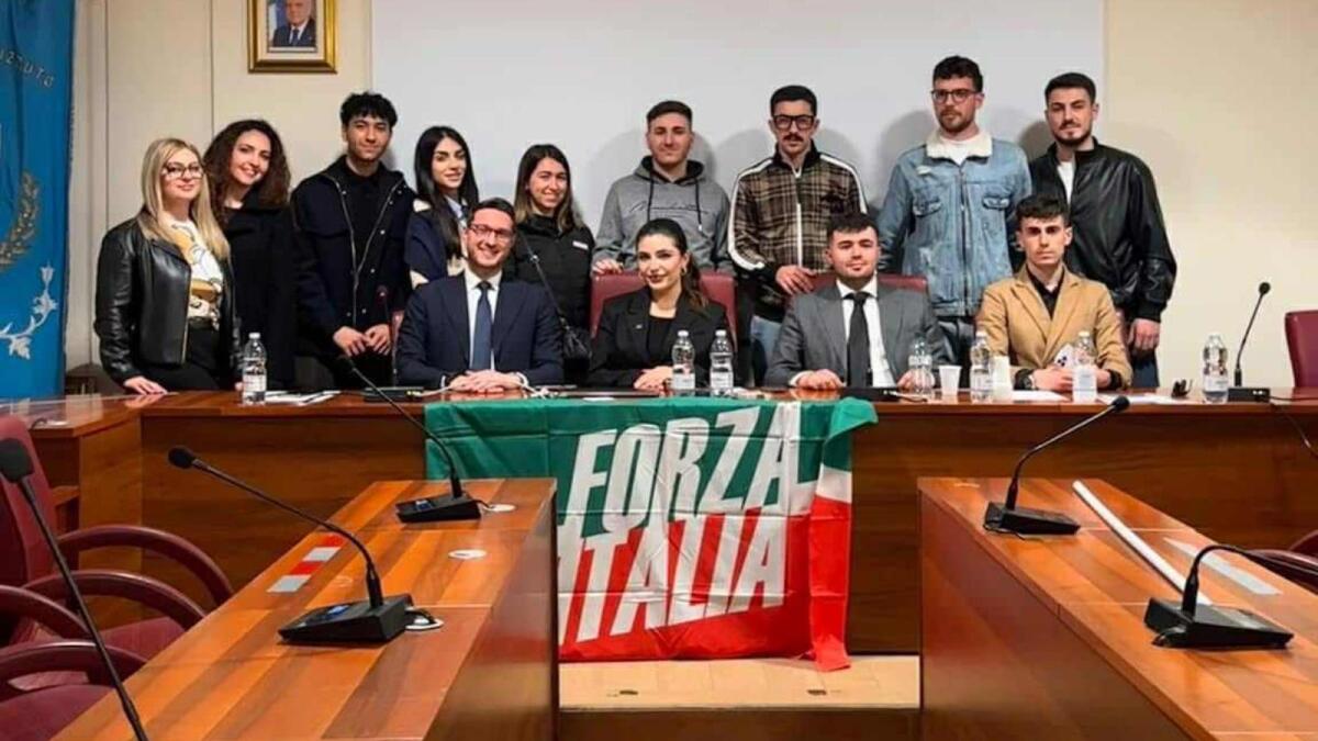 Isola di Capo Rizzuto: Presentato il nuovo Coordinamento Cittadino di Forza Italia Giovani - 