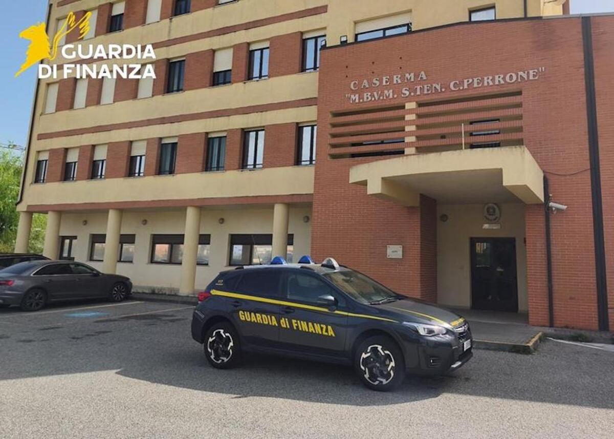 Truffa ai danni dello Stato, maxi sequestro a Villapiana: nel mirino un resort e terreni - 