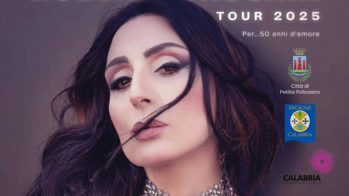 Roberta Faccani in concerto a Petilia Policastro per celebrare 50 Anni di musica - 